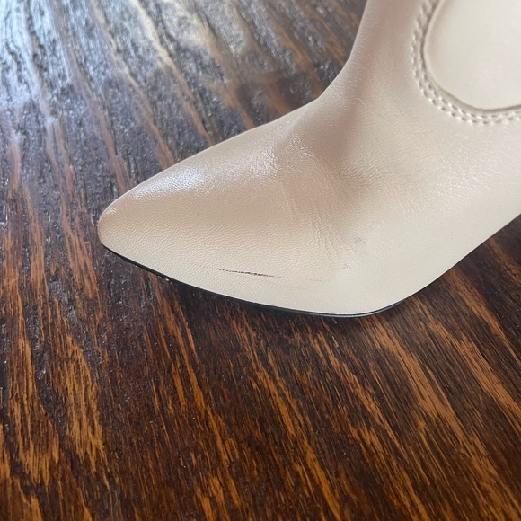 Vince Camuto White Booties - Picture 3 of 3